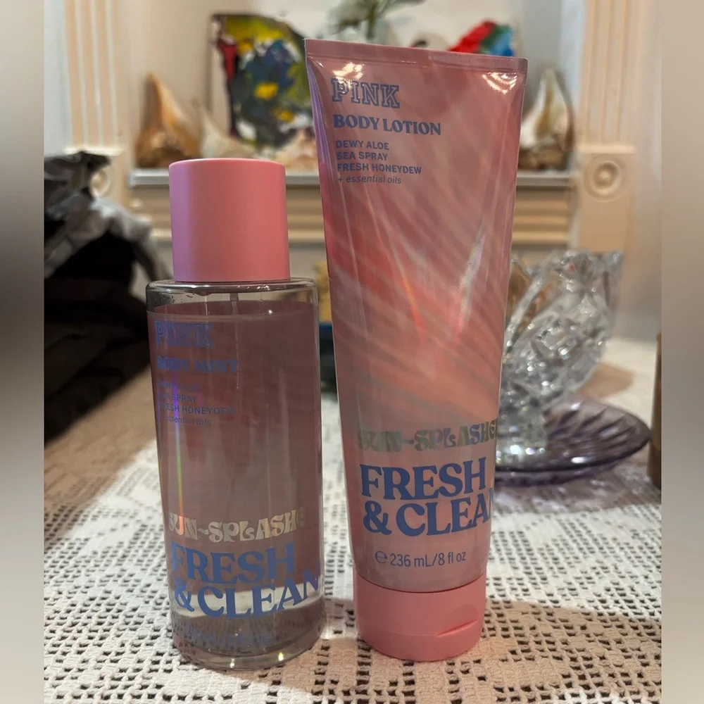 (Inventory 40) PINK Victoria's Secret Sun-Splashed Fresh & Clean Set - Picture 1 of 2